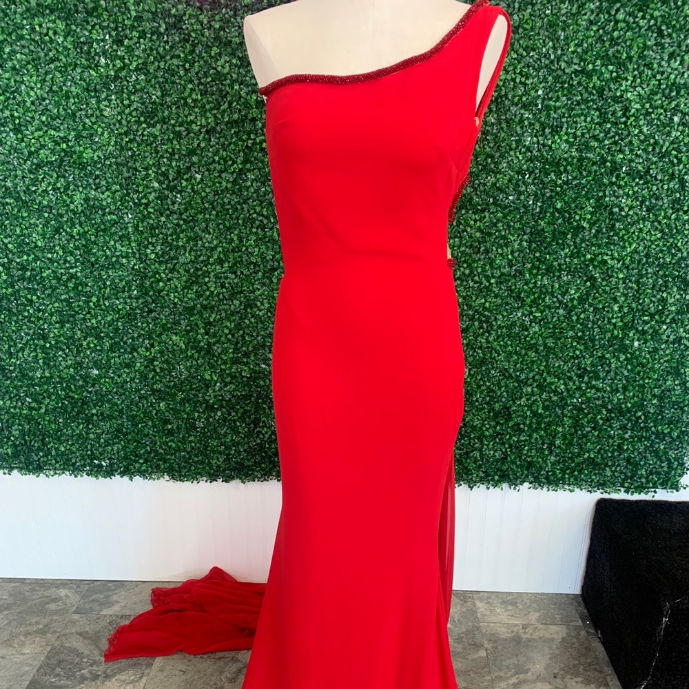 Red Tarik Ediz gown NWT